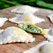 RAVIOLON DE ESPINACA Y RICOTTA