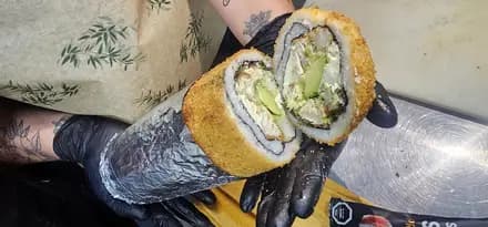MEGA HAND POLLO Y CAMARON