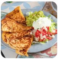 Quesadilla de Res (AL PLATO)
