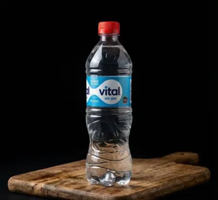 Agua sin gas