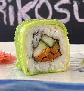 Avocado Maki - Pepino Zanahoria Salteada (8u)