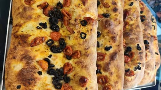 focaccia de tomate cherry y aceitunas