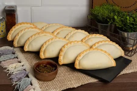 Promo 12 + 1 empanada de REGALO!