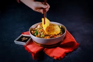Bokkeumbap de pollo