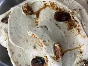 Dátiles con nueces confitadas