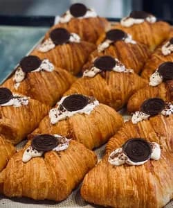 Croissant tiramisú