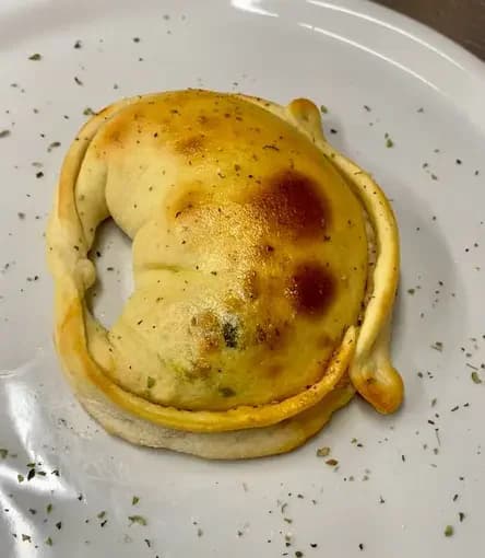 Calzone Camarones al Ajillo Individual