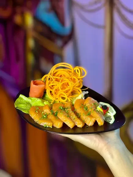 Sashimi Salmón (6 cortes)
