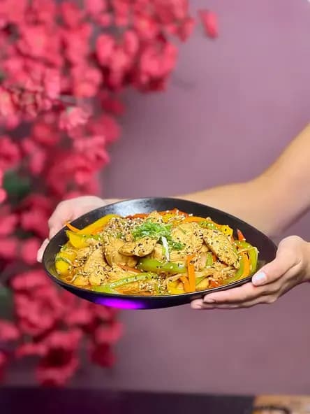 Yakisoba Pollo
