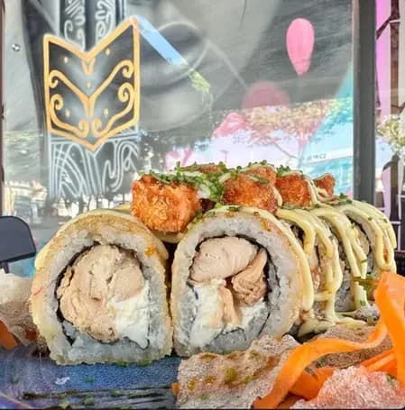 Salmon Crispy Roll