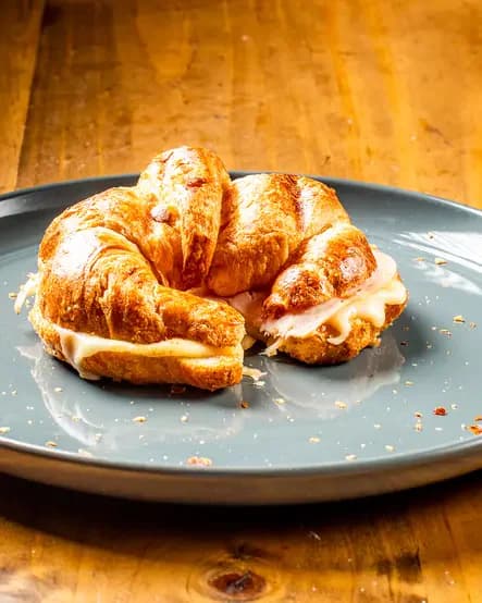 CROISSANT HAM & CHEESE