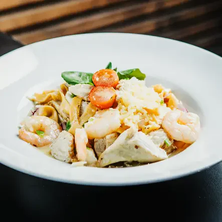 Pasta Camaron Chicken