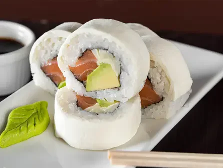 Sake cheese roll