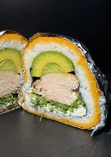 SUSHI BURGER (POLLO)