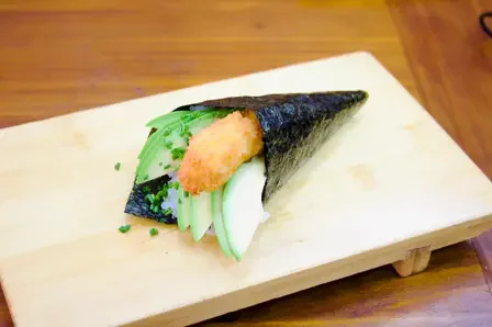TEMAKI EBI ACEVICHADO