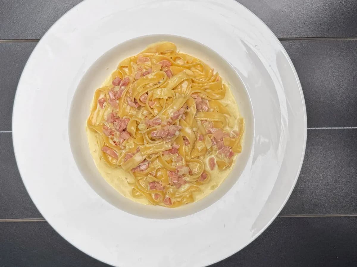 Fetuccini o Spaghetti Alfredo