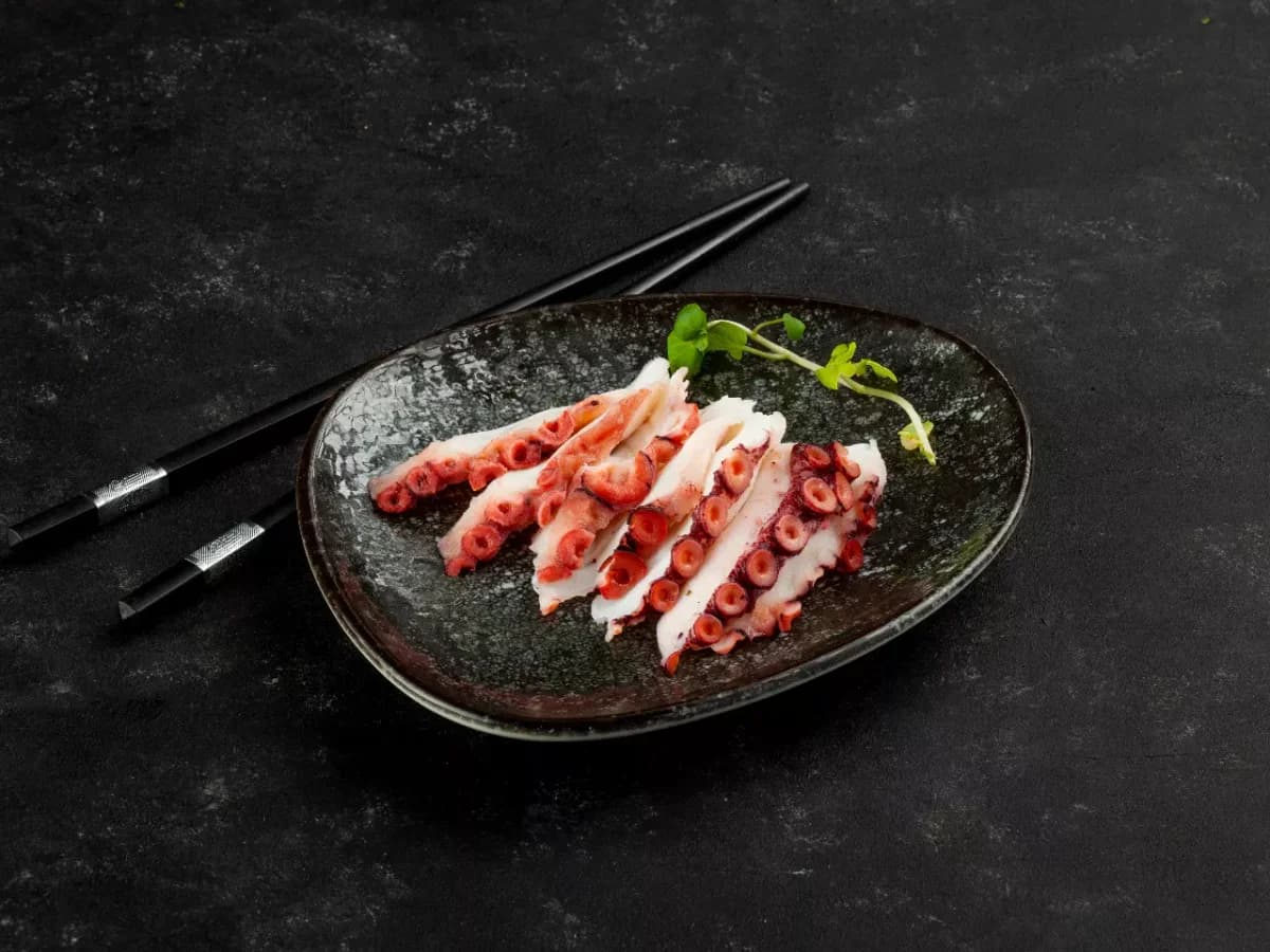 Pulpo Sashimi