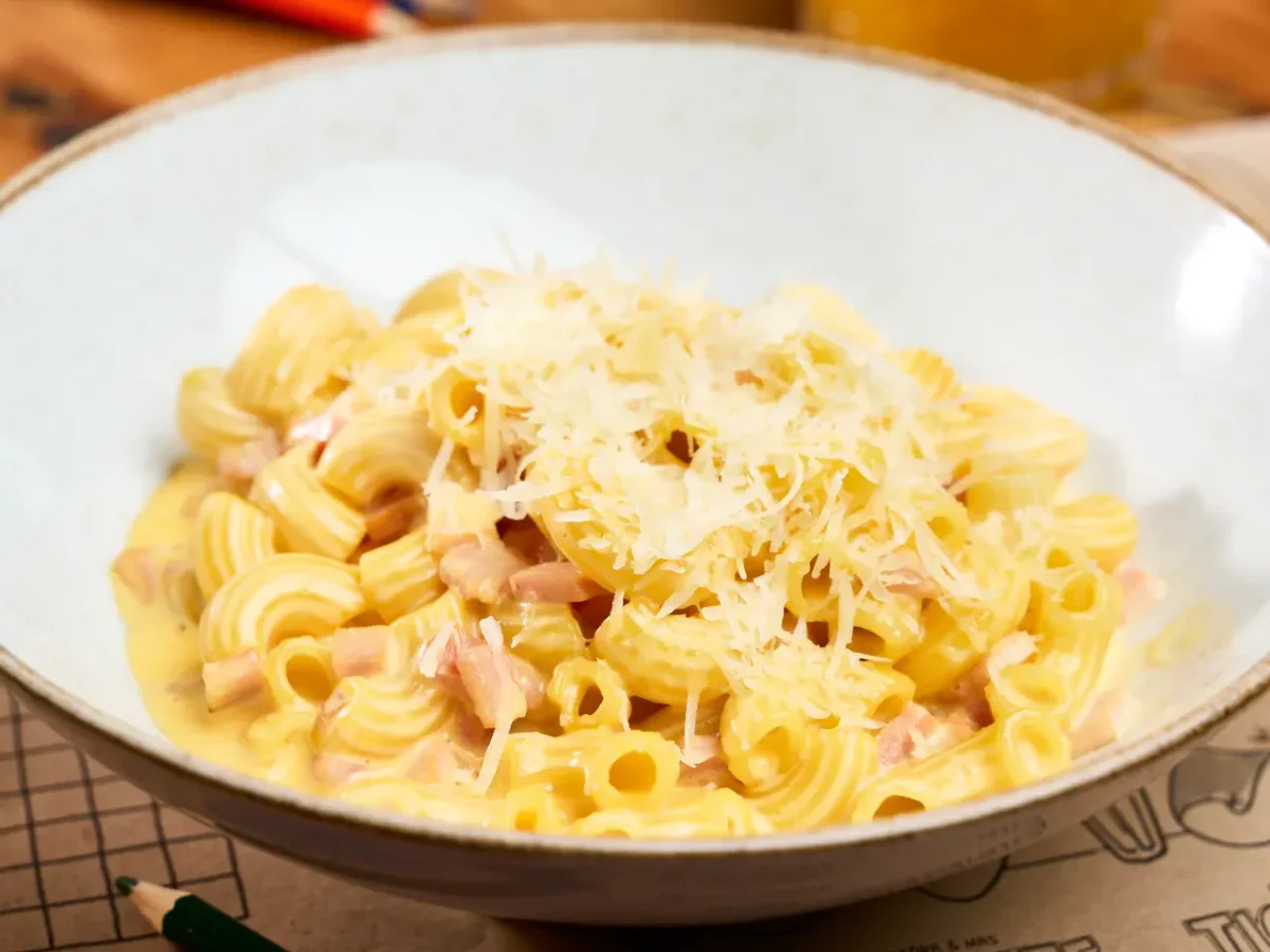 Mac & cheese & ham