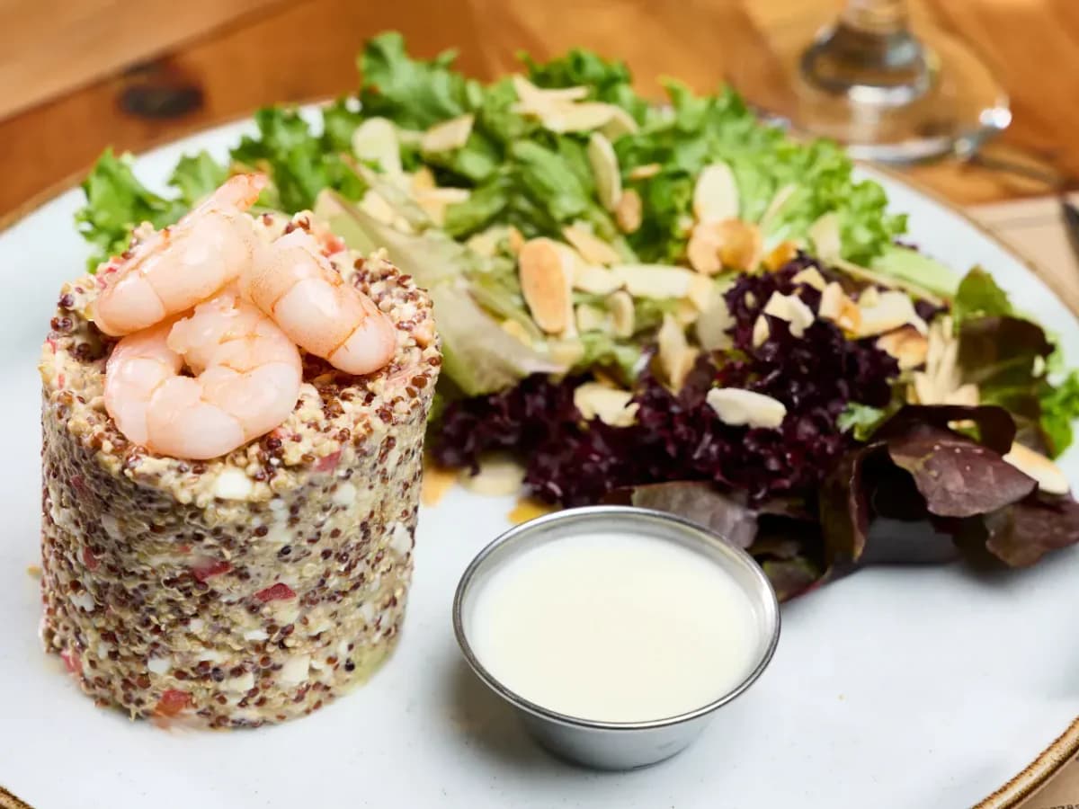 Quinoa roja & blanca y camarón