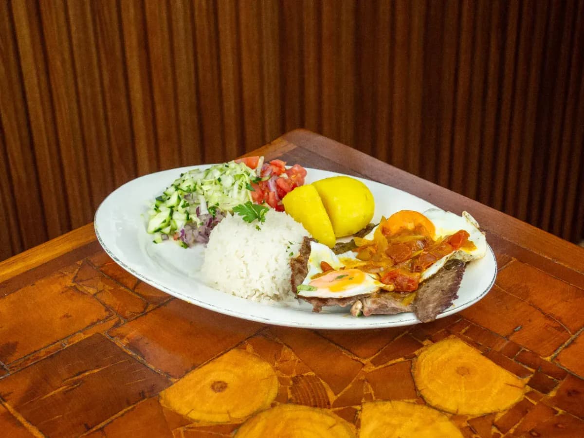 Bistec a caballo