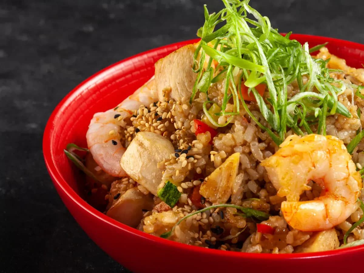 Yakimeshi especial