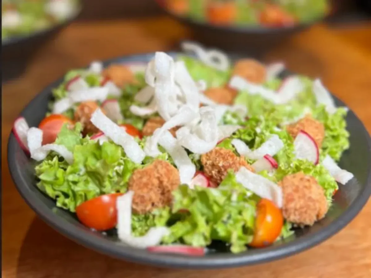 ENSALADA DE POLLO