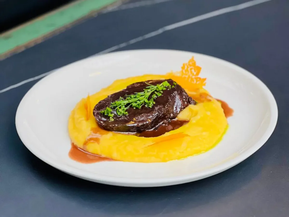 Romero Steak Puelo