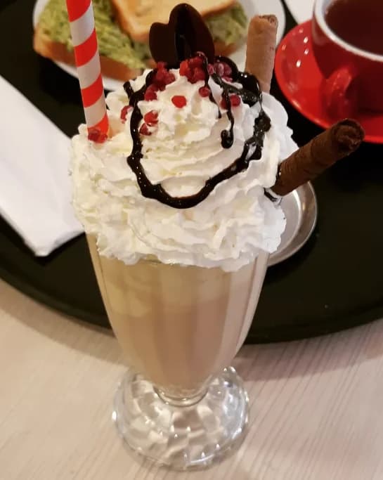 Milkshake de vainilla con crema