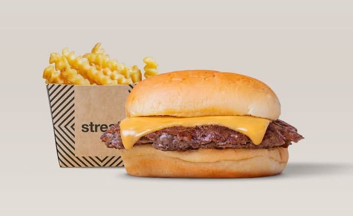 Cheese Burger + Papas