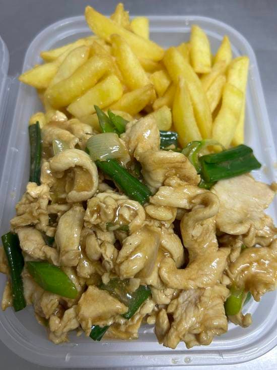 pollo mongoliana con papas fritas 快歺薯条鸡肉