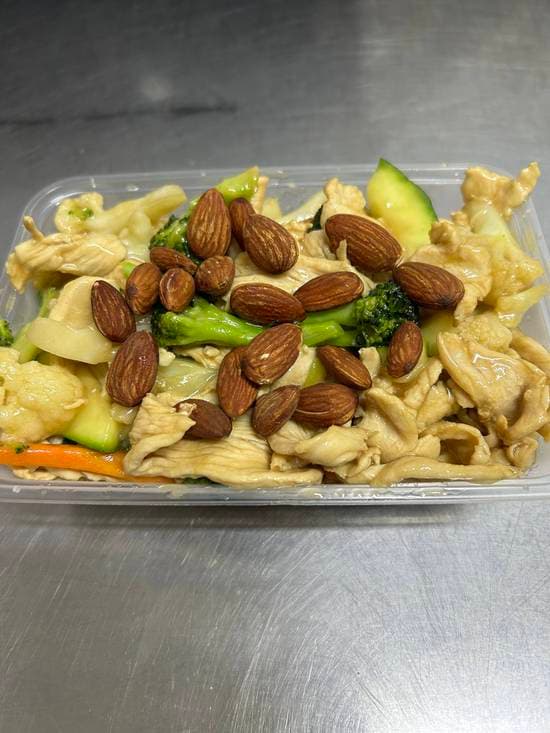 Pollo chiten 菜花鸡肉 杏仁