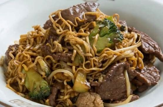 Chao Mein de Carne