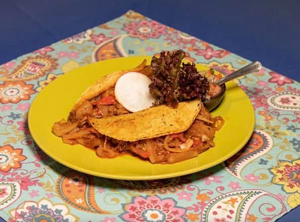 Taco de Tinga