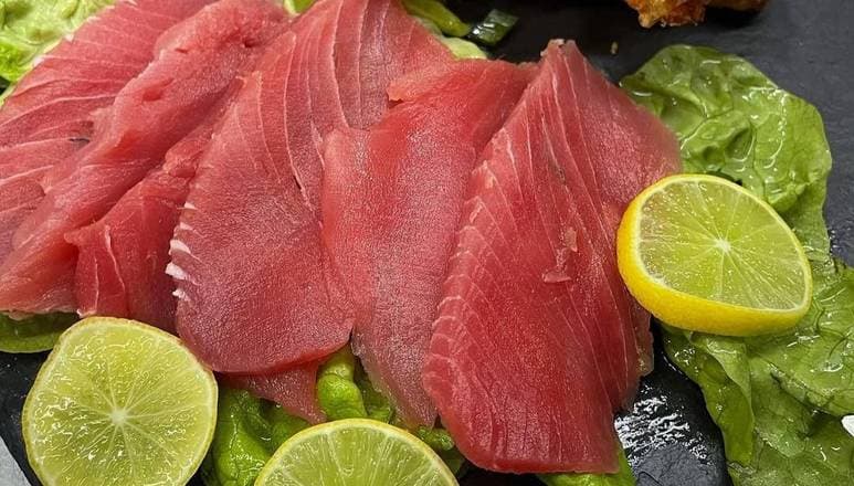 Sashimi maguro ( 6 cortes)