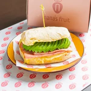 Ciabatta Jamón, Queso y Palta