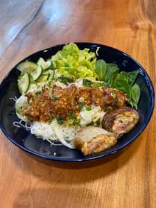 Bún thịt nướng
