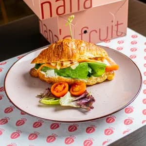 Croissant Salmón / Queso Crema