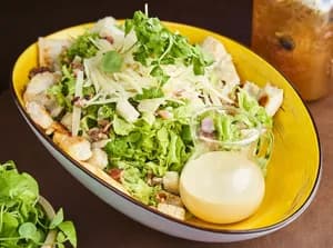 Ensalada César Pollo